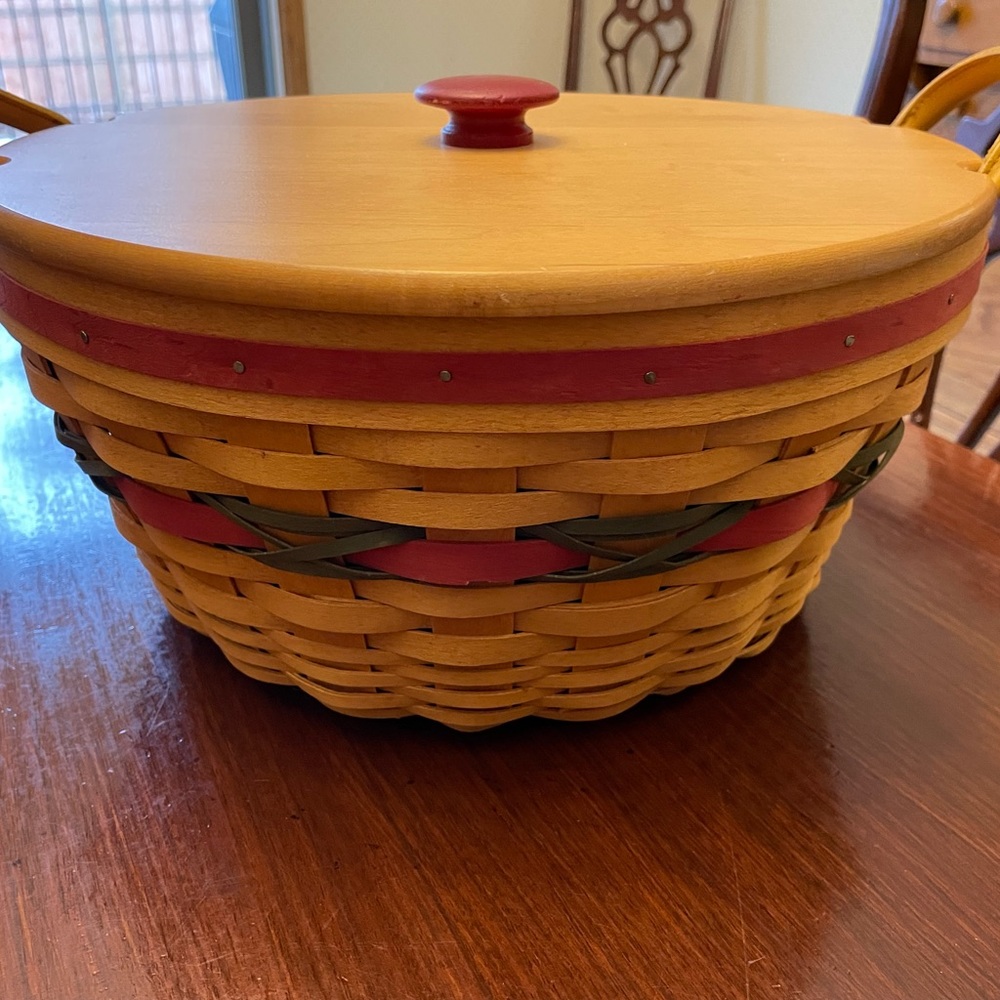Longaberger Pine Cone basket